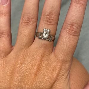 sterling silver irish claddagh ring